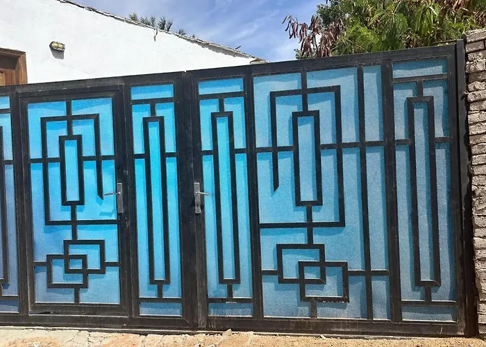 Desert Oasis Apartment *